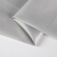 Tissu Sergé Taffetas Tissé en Gros 55% Polyester 45% Viscose Antistatique Léger Respirant Teint Matière de Doublure pour Jouets Garçons
