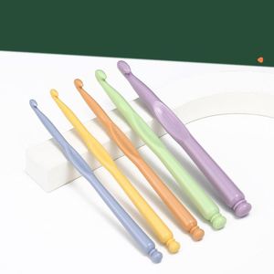 Ensemble de poignée en plastique, crochet de bricolage, outil de couture de crochet de tricot - Product Image 1