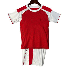 Hochwertiges Retro-Fußballtrikot-Set Custom Top Style Plain Uniform Stripe Mit Spanien Team für Herbst training High Logo - Product Image 1