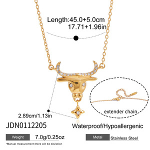 Collar de doble capa de acero inoxidable chapado en oro de 18 quilates con logotipo personalizado al por mayor para mujer - Product Image 6