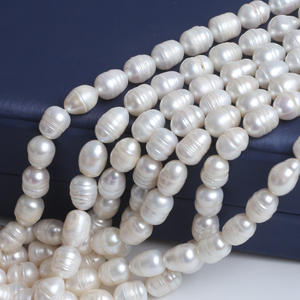 Perles de riz blanches naturelles d'eau douce de 8-9 mm en gros pour la fabrication de bracelets et de colliers avec des perles dispersées - Product Image 2