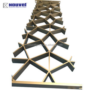 Séparateur de pièce moderne, écran en métal découpé au Laser, cloison séparée, mur <span class=keywords><strong>classique</strong></span> personnalisé en aluminium, séparateur de salon - Product Image 1