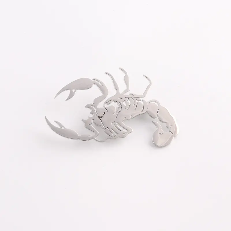 Broches de Scorpion en acier inoxydable pour femmes, nouveau Design, broche de fête décontractée avec animaux, cadeaux