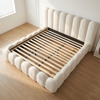 Lit double en cuir véritable de style italien, cadre en bois moderne et simple, 1,8 m/1,5 m, rembourrage doux, luxe léger, lit de maître haut de gamme