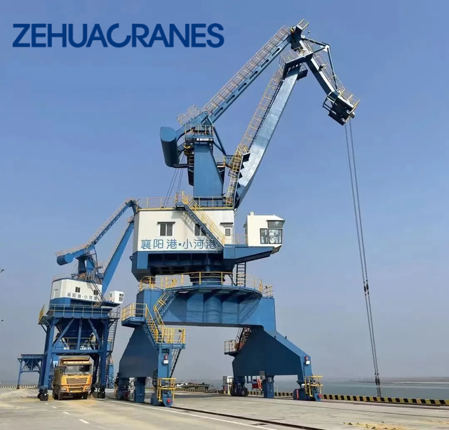 Portal Crane Multipurpose Crane Machine Extensively Applied to Loading Unloading All Kinds of Cargos 16 t 25 t 40 t 45 t
