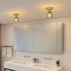 Abat-jour en verre vert rond fait à la main, style transitionnel, installation facile - Product Image 4