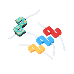 Truco de Magia con Cuerda Mágica, Accesorio Colorido de 5x3x1cm para Actuaciones de Magia - Product Image 1