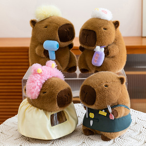 Peluche Capybara Barbier Créatif, Jouet en Peluche Mignon et Original, Coussin Doux à Câliner pour Enfants, Rembourrage en Coton PP, Peluches - Product Image 1