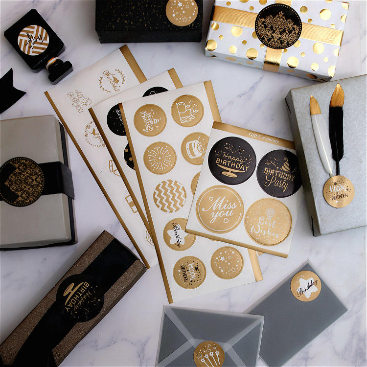 Black/white/pink/blue