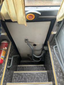 Confortable 47 sièges utilisés transmission manuelle diesel bus KLQ6125 plus élevé moins de kilométrage en bon état Offre Spéciale - Product Image 5