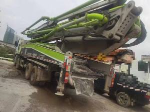 Bomba de Concreto Usada Zoomlion de 56m Montada en Camión con Motor y Rodamientos, Máquina de Bomba de Concreto Montada en Camión de Segunda Mano - Product Image 2