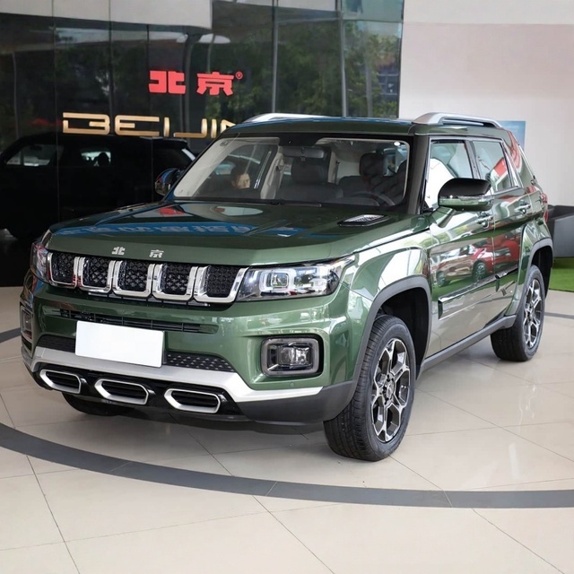 BJ30 1.5T Hybrid SUV Electric and Gasoline Off-road Car Turbo Engine Left Hand Compact SUV with Panoramic Sunroof
