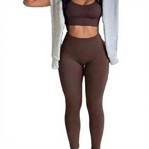 Conjunto Deportivo de 2 Piezas para Mujer, Leggings de Yoga Sin Costuras, Top Deportivo, Conjunto de Gimnasio 100% Algodón, Totalmente Personalizado - Product Image 4