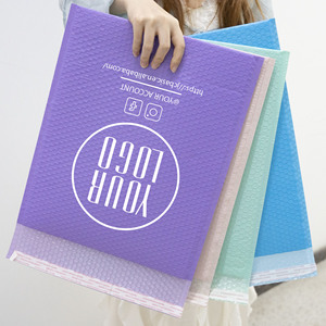 Free Sample Logo Custom <strong>Bubble</strong> <strong>Mailer</strong> Printed Poly <strong>Pink</strong> Padded Mailing Bag <strong>Bubble</strong> Envelope <strong>Mailer</strong> - Product Image 2