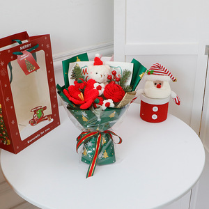 Muñeco de Peluche de Santa Claus con Flores de Ganchillo, Ramos Hechos a Mano para el Día de Navidad, Decoración para la Mesa del Hogar, Regalos Perfectos para Amigos - Product Image 3