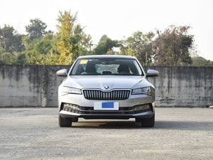 Voitures d'occasion chinoises les plus vendues 2024 SKODA Superb Bon état Transmission automatique Turbo Conduite à gauche Exportation Caméra de recul - Product Image 2