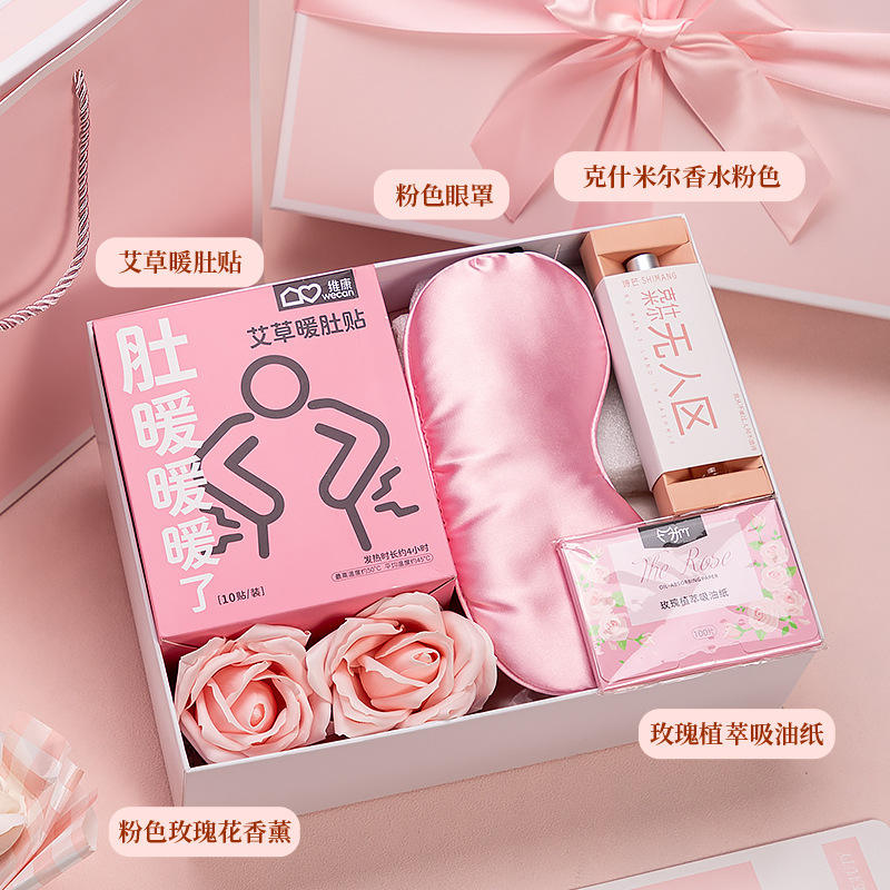 [Ensemble rose de six pièces] Patch chauffant pour le ventre à l'armoise, masque pour les yeux, papier buvard parfumé No Man's Land, diffuseur parfumé à la rose (2 fleurs)