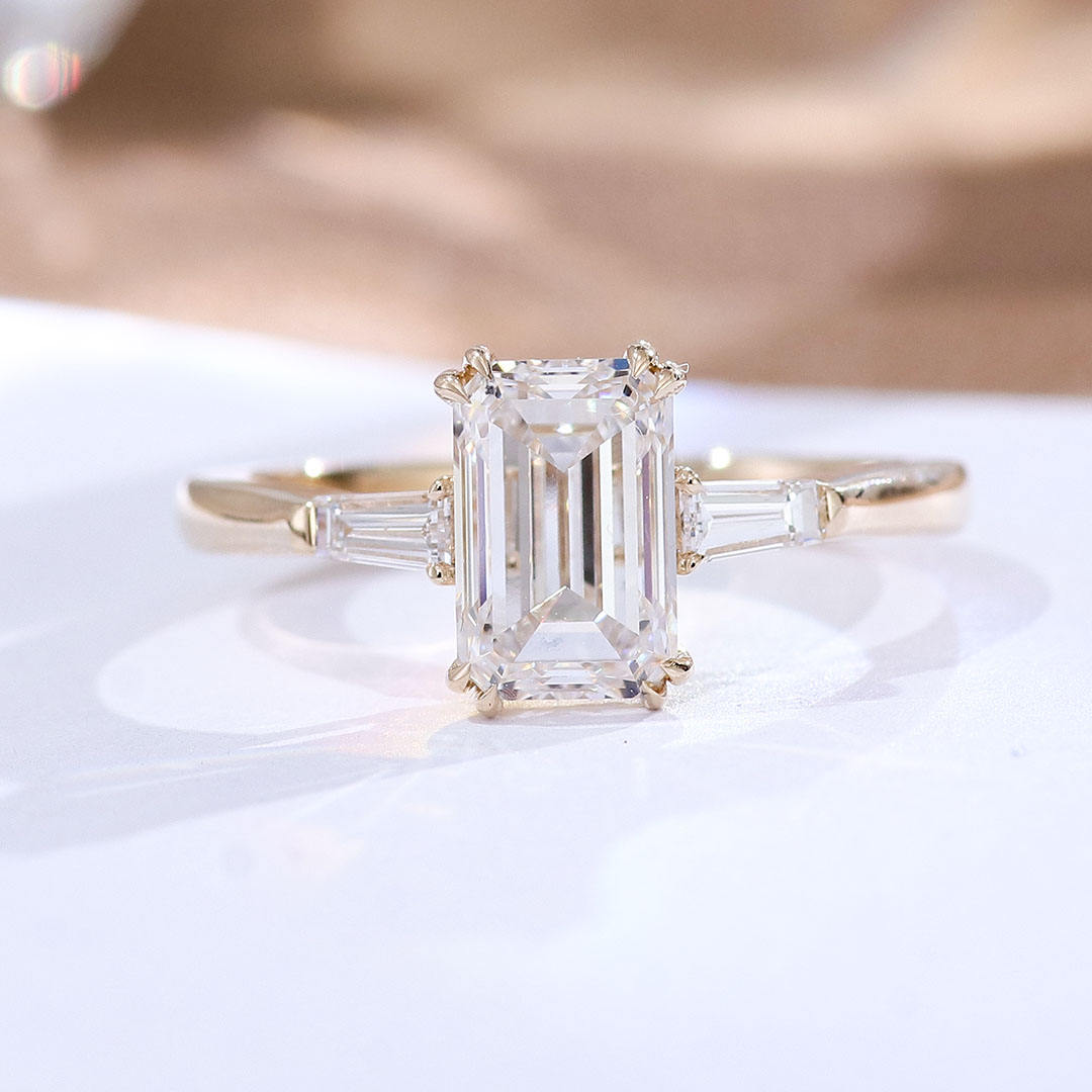 10k gold Lab Diamond Ring