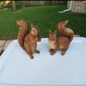 Ardillas de bosque, topper y Scamper, estatuas de jardín - Product Image 2