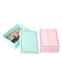 Boîte d'emballage en papier avec logo imprimé personnalisé, en carton recyclable luxueux, avec boîte cadeau pliable, doublure en éponge, ruban