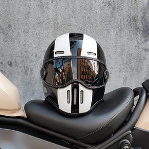 Nouveau casque de moto intégral rétro pour hommes et femmes, design vintage Cafe Racer, <span class=keywords><strong>coque</strong></span> en fibre de verre, boucles en acier inoxydable, haute qualité - Product Image 1