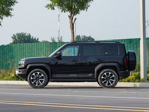 FANGCHENGBAO Leopard 5 PHEV SUV <span class=keywords><strong>Todoterreno</strong></span> de 5 Puertas y 5 Plazas, Autonomía de 1200 <span class=keywords><strong>km</strong></span>, <span class=keywords><strong>0</strong></span>-100 <span class=keywords><strong>km</strong></span>/h en 4.8s, Batería BYD Blade, 3 Diferenciales, Chasis Cloud-P - Product Image 4