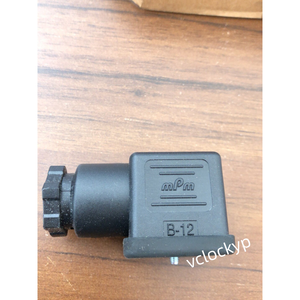 1PCS NUEVO TRAFAG 8242.74.2017 Sensor de presión Entrega rápida a través de Fedex/DHL - Product Image 2
