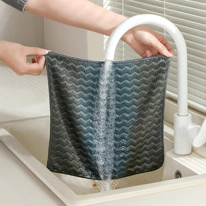 Paño de Cocina de Microfibra Azul, 300gsm, Cuadrado, de Secado Rápido, Suave y Absorbente, Reutilizable y Lavable a Máquina - Product Image 6