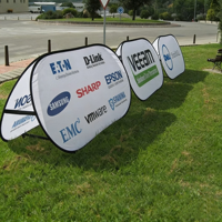 500 Bannières A-Frame Verticales Pop-up de Taille Moyenne Vendues, Bannières Pop-up Verticales |   Banderoles de bord de terrain, Banderole publicitaire pliable en forme de A