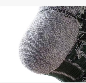 Winter Sports Compression Socks Wholesale Nylon Funny <strong>Thigh</strong> <strong>High</strong> for Men and <strong>Women</strong> Striped Pattern Long Stocking Midi Socks - Product Image 3