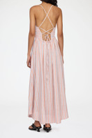 Robe plissée mi-longue décontractée d'été personnalisée de haute qualité, dos ouvert, en coton et lin respirant, rayée, élégante pour les fêtes
