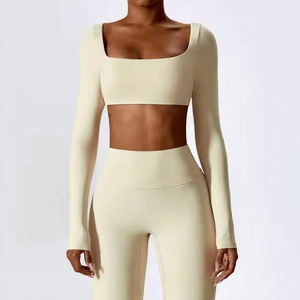 Diseño con costuras que realzan la figura y ajuste ceñido, elegante cuello halter en V y ajuste <span class=keywords><strong>de</strong></span> cobertura total, manga asimétrica única y corte recortado. - Product Image 3