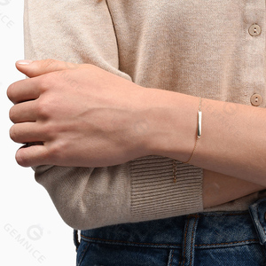 Bracciali Personalizzati in <span class=keywords><strong>Argento</strong></span> 925 <span class=keywords><strong>con</strong></span> <span class=keywords><strong>Nome</strong></span> Inciso, Gioielli Gemnel all'Ingrosso - Product Image 2