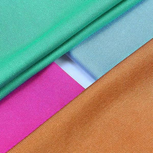 Tessuto Elastico Riciclato Lucido per Costumi da Bagno, Protezione Solare in Poliestere 88% Spandex 12% per Bikini e Costumi - Product Image 2