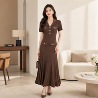 Robe midi en maille fine marron pour femme, col polo, manches courtes, vente en gros
