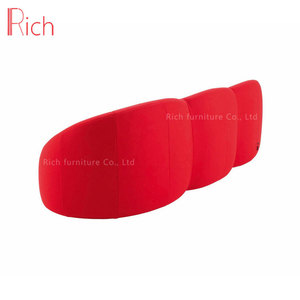 Forme unique de style moderne style <span class=keywords><strong>anglais</strong></span> rouge tissu canapé grand petit salon haut de gamme ultra moderne canapé bras bas - Product Image 3