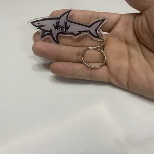 พวงกุญแจพลาสติกแข็งพิมพ์ลายฉลามแบบกำหนดเองได้ทั้งสองด้าน พวงกุญแจส่วนตัว Paul Et Shark Jul Vrunk Omerta - Product Image 5