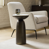 Table d'appoint noire ronde avec dessus en marbre de style moderne petite table basse pour le salon