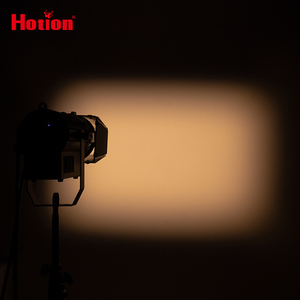 2700K to 6500K 튜블 마이크로 필름 촬영 LED 프레넬 줌 조명 작은 이벤트 전시회 조명 - Product Image 2