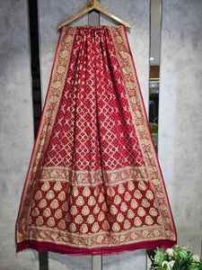 Premium Soft Pure Georgette Dupatta 2,50 metros de longitud brillo elegante con detalles intrincados para ropa india y pakistaní - Product Image 4