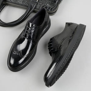 Chaussures en cuir pour hommes, style britannique, pour tenue décontractée ou habillée, bottines à franges, mocassins de mariage, rehaussant la taille - Product Image 1