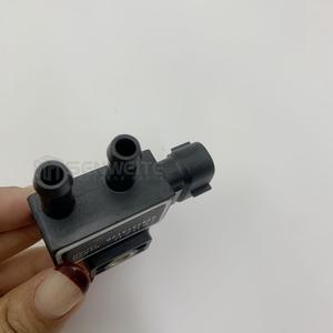 Senwitt Exhaust Temperature Sensor 8-98331412-0 For Isuzu Excavator Parts <b>Black</b> - Product Image 3