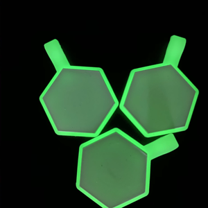 Etiqueta de Identificación para Mascotas con Diseño Hexagonal de Doble Cara que Brilla en la Oscuridad, Collares, Correas y Arneses para Mascotas Más Vendidos - Product Image 1