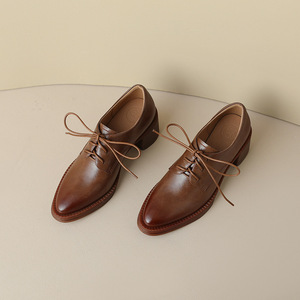 <strong>Women</strong> Pointed Toe Block Heel Lace up <strong>Brogues</strong> Genuine Leather Rubber Outsole Wear-resistant Anti-slip Wholesale - Product Image 3