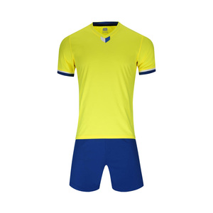 All'ingrosso personalizzato maglia calcio leggero poliestere abbigliamento sportivo set Design personalizzabile - Product Image 6