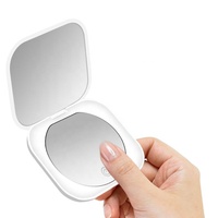 Miroir de Maquillage LED Double Face avec Éclairage, Forme Miroir, USB, Grossissement, Pliable, Interrupteur à Bouton, en Verre, Finition Argentée