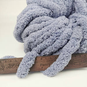 Couverture <span class=keywords><strong>XXL</strong></span> en fil chenille épais de style islandais, en <span class=keywords><strong>laine</strong></span> et polyester, en carton, la moins chère, 100% polyester, bonne qualité, 1/0.14NM, 250g, résistante - Product Image 5