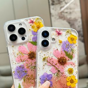 Encantadora Funda de Teléfono <span class=keywords><strong>con</strong></span> Flores Secas Hechas a Mano para iPhone 17 Pro Max 17 Air 16 15, Carcasa Transparente Brillante de TPU Suave, Regalo para Mujer - Product Image 2