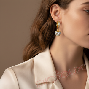 Pendientes ALMA para Mujer, Chapados en Oro de 28 mm, Hipoalergénicos, con Cristales, Color Dorado - Product Image 3