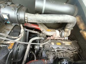 آلة رصف الأسفلت المستعملة عالية الجودة دايناباك SD2530CS - آلة رصف الأسفلت الفعالة لإنشاء الطرق - Product Image 6